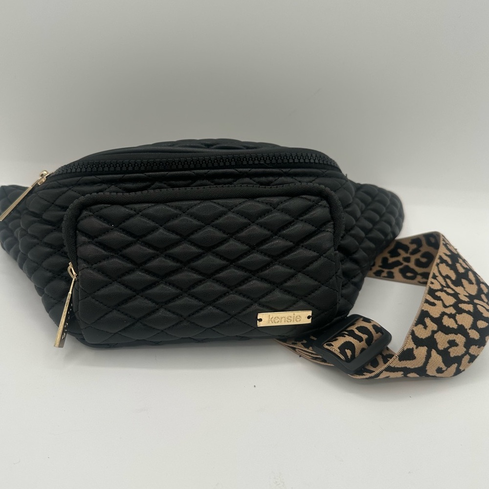 Kensie Black Quilted Fanny Pack w/ Leopard Strap – EUC ♥️ - Picture 6 of 17